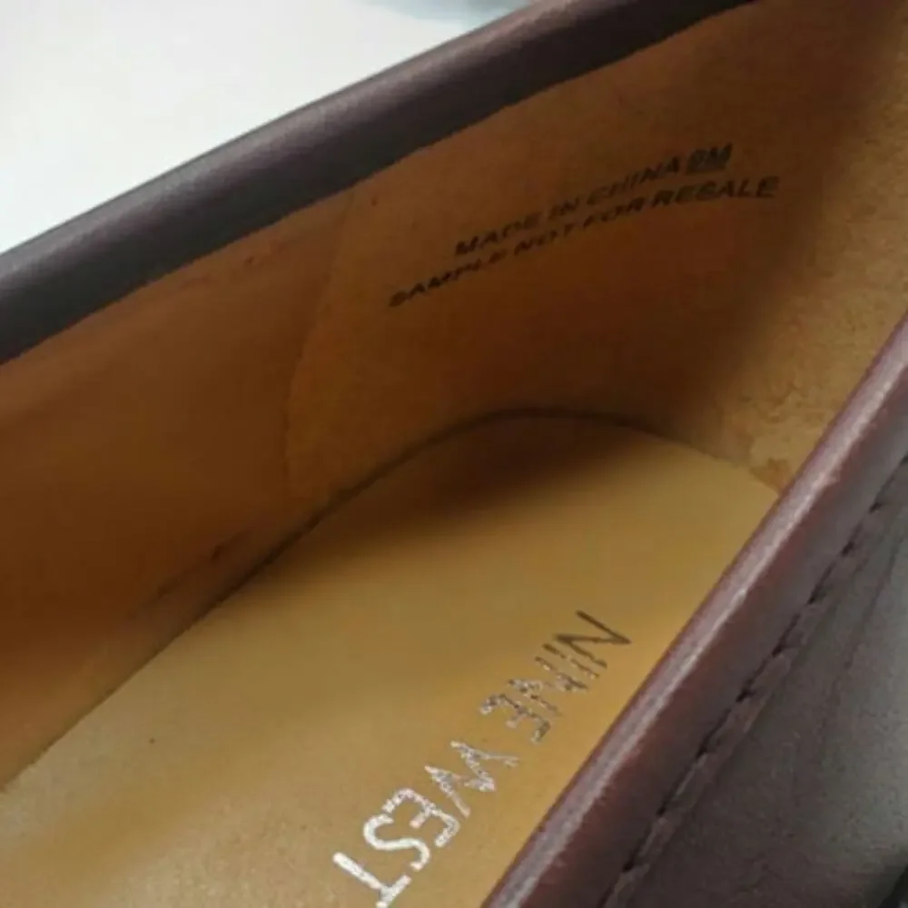 Brown Nine West sz 9 loafers